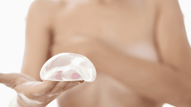 tips-for-choosing-the-right-breast-implant-size-barbies-beauty-bits